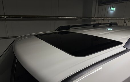 Toyota Land Cruiser Prado, 2024 год, 9 690 000 рублей, 13 фотография