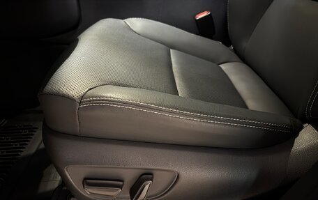 Toyota Land Cruiser Prado, 2024 год, 9 690 000 рублей, 29 фотография