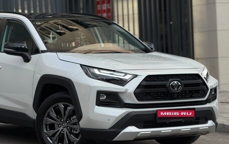 Toyota RAV4, 2025 год, 4 000 000 рублей, 15 фотография