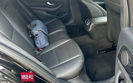 Mercedes-Benz E-Класс, 2020 год, 3 100 000 рублей, 7 фотография