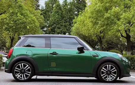 MINI Hatch, 2021 год, 2 480 000 рублей, 4 фотография