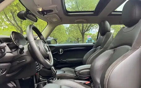 MINI Hatch, 2021 год, 2 480 000 рублей, 11 фотография