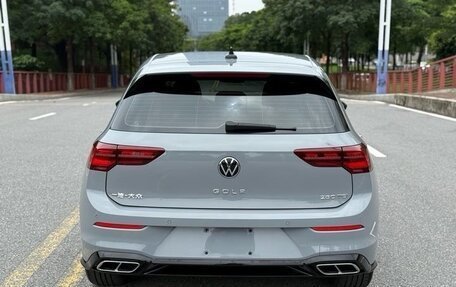 Volkswagen Golf VIII, 2021 год, 2 090 000 рублей, 6 фотография