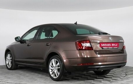 Skoda Octavia, 2018 год, 1 990 000 рублей, 7 фотография