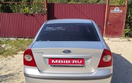 Ford Focus II рестайлинг, 2005 год, 525 000 рублей, 2 фотография
