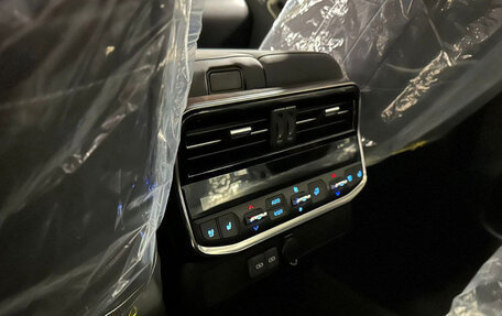 Toyota Land Cruiser, 2024 год, 13 990 000 рублей, 7 фотография