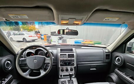 Dodge Nitro, 2007 год, 649 000 рублей, 8 фотография