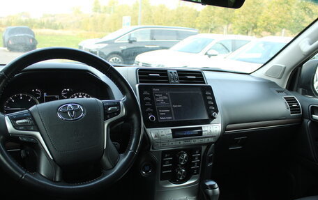 Toyota Land Cruiser Prado 150 рестайлинг 2, 2021 год, 5 753 000 рублей, 4 фотография