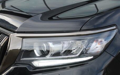 Toyota Land Cruiser Prado 150 рестайлинг 2, 2021 год, 5 753 000 рублей, 15 фотография