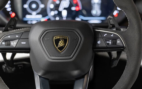 Lamborghini Urus I, 2025 год, 45 790 000 рублей, 16 фотография