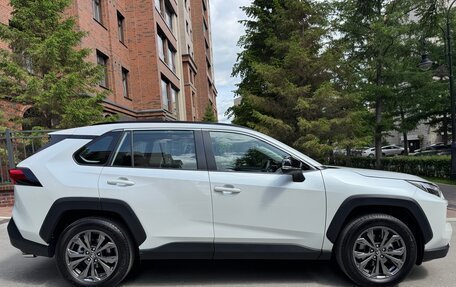 Toyota RAV4, 2025 год, 3 900 000 рублей, 5 фотография