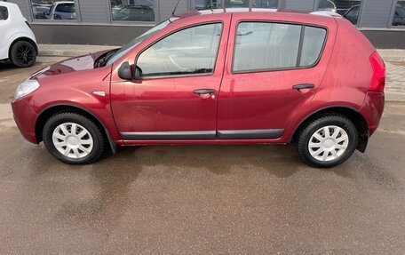 Renault Sandero I, 2013 год, 550 000 рублей, 1 фотография