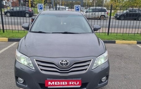 Toyota Camry, 2010 год, 1 350 000 рублей, 3 фотография