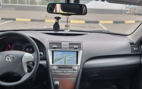 Toyota Camry, 2010 год, 1 350 000 рублей, 5 фотография