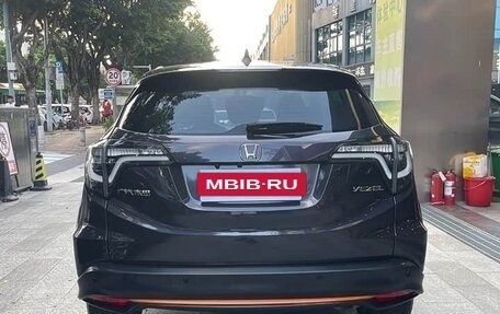 Honda Vezel, 2022 год, 1 710 000 рублей, 7 фотография