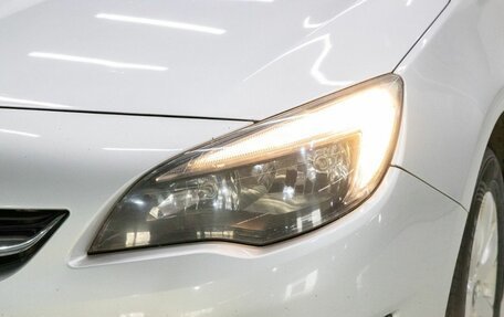 Opel Astra J, 2014 год, 830 000 рублей, 15 фотография