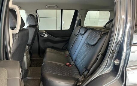 Nissan Pathfinder, 2012 год, 1 245 000 рублей, 10 фотография
