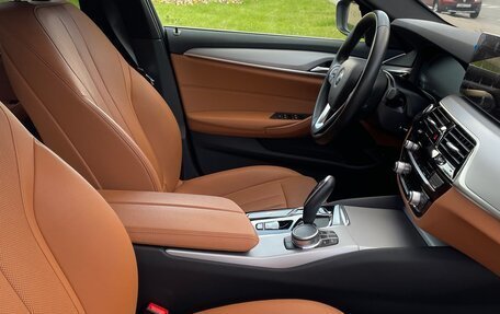 BMW 5 серия, 2021 год, 5 100 000 рублей, 8 фотография