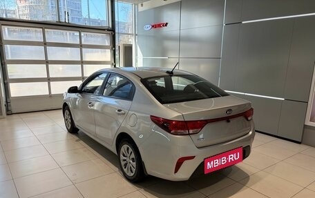 KIA Rio IV, 2018 год, 699 000 рублей, 6 фотография
