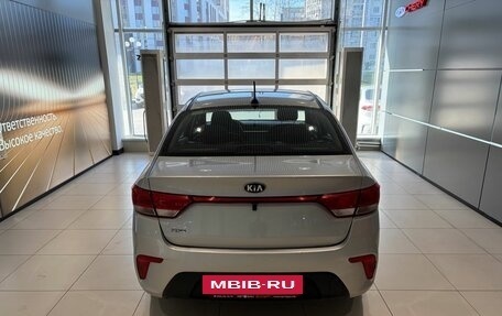 KIA Rio IV, 2018 год, 699 000 рублей, 5 фотография