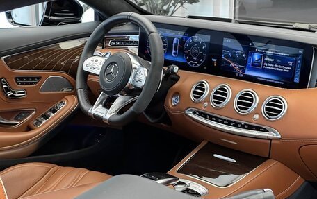 Mercedes-Benz S-Класс AMG, 2019 год, 15 000 000 рублей, 16 фотография