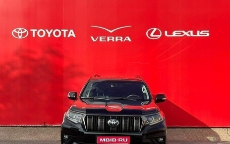 Toyota Land Cruiser Prado 150 рестайлинг 2, 2021 год, 6 700 000 рублей, 1 фотография