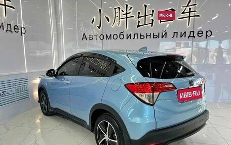 Honda Vezel, 2020 год, 1 750 000 рублей, 4 фотография