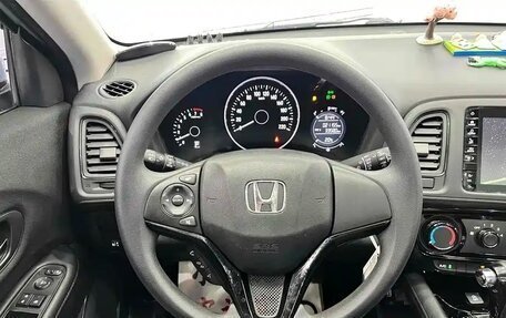 Honda Vezel, 2020 год, 1 750 000 рублей, 8 фотография