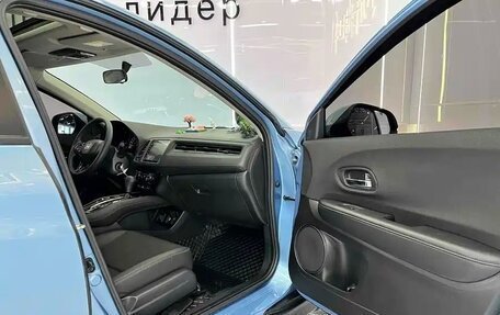 Honda Vezel, 2020 год, 1 750 000 рублей, 10 фотография