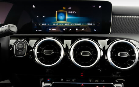 Mercedes-Benz A-Класс, 2019 год, 2 590 000 рублей, 15 фотография