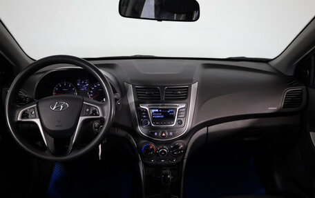 Hyundai Solaris II рестайлинг, 2016 год, 999 000 рублей, 9 фотография