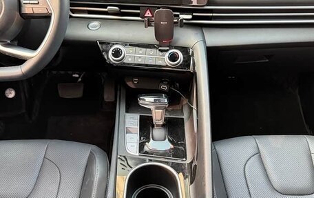 Hyundai Elantra, 2022 год, 1 315 000 рублей, 13 фотография