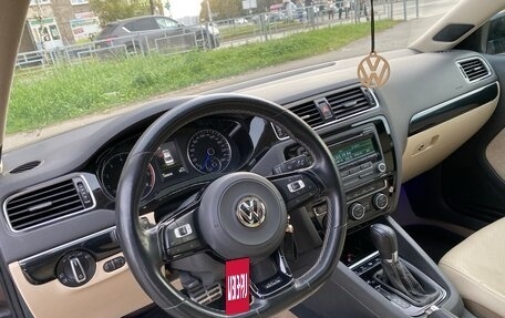 Volkswagen Jetta VI, 2014 год, 1 150 000 рублей, 10 фотография