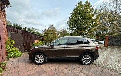 Volkswagen Tiguan II, 2020 год, 3 000 000 рублей, 1 фотография