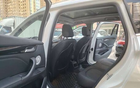 BMW X1, 2022 год, 2 400 000 рублей, 11 фотография