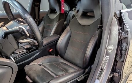 Mercedes-Benz CLA, 2020 год, 3 400 000 рублей, 20 фотография