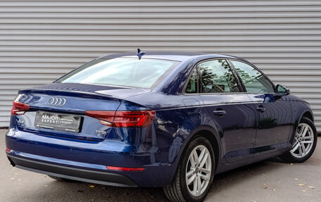 Audi A4, 2018 год, 2 100 000 рублей, 5 фотография