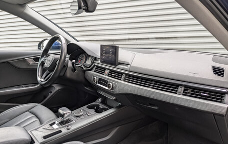 Audi A4, 2018 год, 2 100 000 рублей, 11 фотография