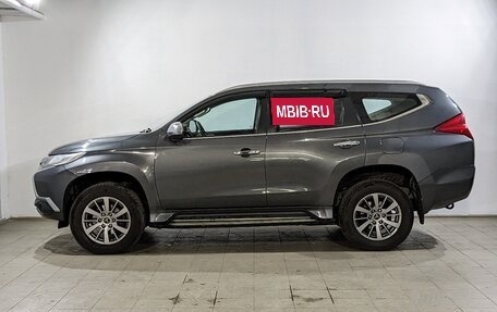 Mitsubishi Pajero Sport III рестайлинг, 2018 год, 2 540 000 рублей, 8 фотография