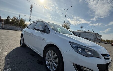 Opel Astra J, 2012 год, 890 000 рублей, 10 фотография