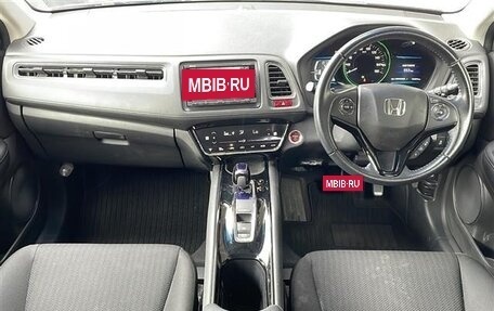 Honda Vezel, 2015 год, 1 050 000 рублей, 3 фотография
