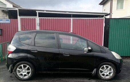Honda Jazz II рестайлинг, 2009 год, 715 000 рублей, 2 фотография