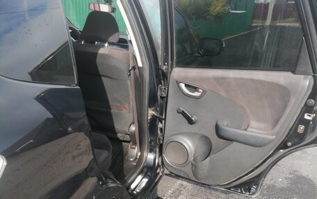 Honda Jazz II рестайлинг, 2009 год, 715 000 рублей, 16 фотография