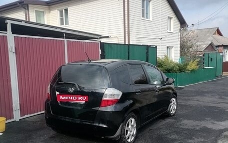 Honda Jazz II рестайлинг, 2009 год, 715 000 рублей, 3 фотография