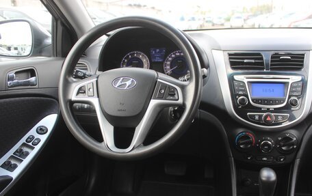 Hyundai Solaris II рестайлинг, 2012 год, 789 990 рублей, 11 фотография