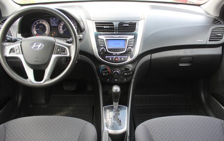 Hyundai Solaris II рестайлинг, 2012 год, 789 990 рублей, 10 фотография