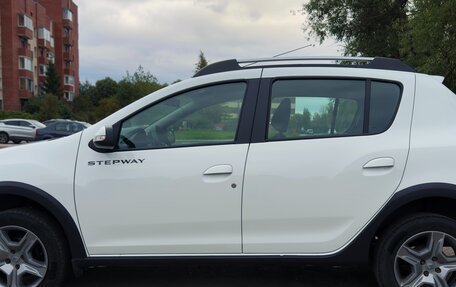 Renault Sandero II рестайлинг, 2021 год, 1 380 000 рублей, 7 фотография