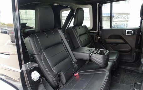 Jeep Wrangler, 2019 год, 3 090 000 рублей, 13 фотография