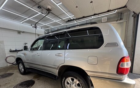 Toyota Land Cruiser 100 рестайлинг 2, 2007 год, 2 900 000 рублей, 3 фотография