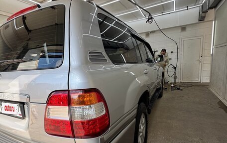 Toyota Land Cruiser 100 рестайлинг 2, 2007 год, 2 900 000 рублей, 5 фотография